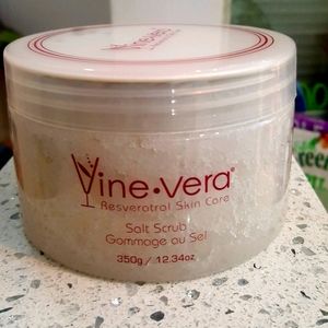 Vine Vera Salt Scrub 350g/12.34oz - NWOT